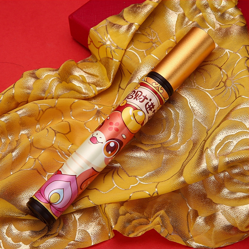 Aizdedzinātājs - garš rokturis, vēja izturīgs, butāns (metāla korpuss)