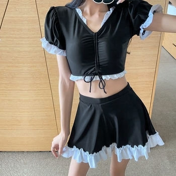 Jaotatav naise ujumistrikoo V-kaelusega, väike värske preppy stiil, seelik-stiilis ujumistrikood vabamaks suplemiseks; rinna padja, ilma teraseta toestita; Milk Silk kangas 90% polüester, vooder 10% polüester, lühikesed varrukad