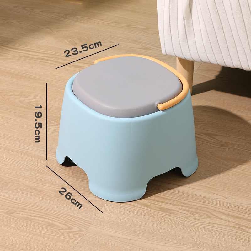 Rongxing plastmasinė taburetė, PP; kilmė Jieyang, Guangdong; nesulenkiama