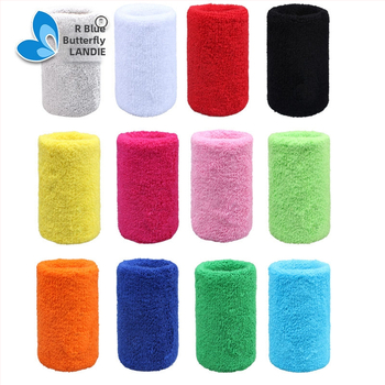 Täiskasvanutele randmekaitse – puuvillast-elastaan-lateksi-nyloni segu, higistamist imendav, sobib korvpallile, tennisile, sulgpallile ja võrkpallile; pakendis 500 tk