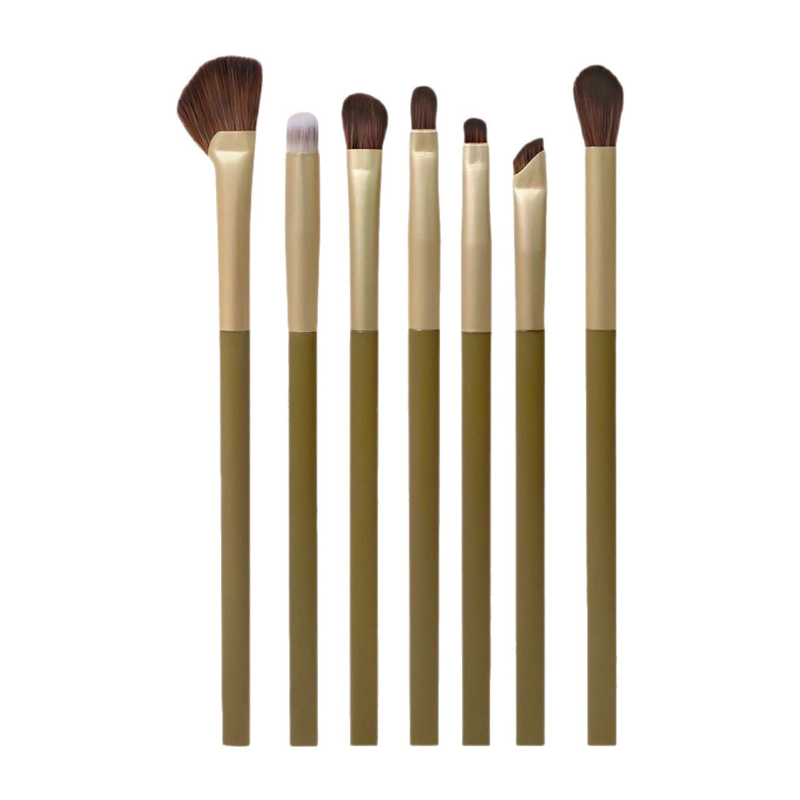 7-osaline meigiharja komplekt silmadele, sünteetiliste karvadega, kaasaskantav ja algajale sobiv; sisaldab eyeliner-harja, silma varju harja, nina kontūri harja ja heledust harja.