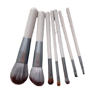 Set pensule machiaj – 7 piese, peri sintetice, mâneri din lemn, husă PU