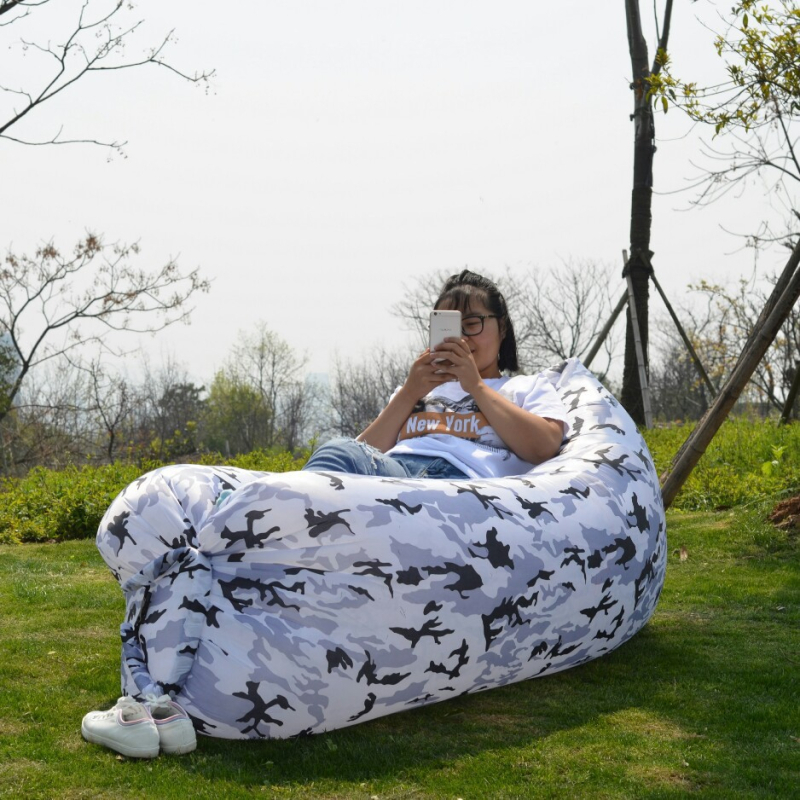 Надуваемо легло за къмпинг – портативно сгъваемо въздушно канапе, Oxford плат, товароносимост до 200 кг, тегло 0,8 кг