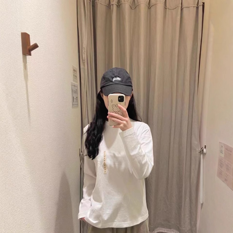 Unisex puuvillane pikkade varrukatega T-särk logoga etiketiga, ümmargune kaelus, vaba lõige, tavaline pikkus, ühes toonis