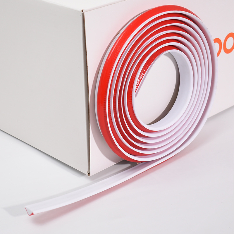 PVC élvédő profil, öntapadós, vízálló, rugalmas, fürdőszoba padlói és falaihoz