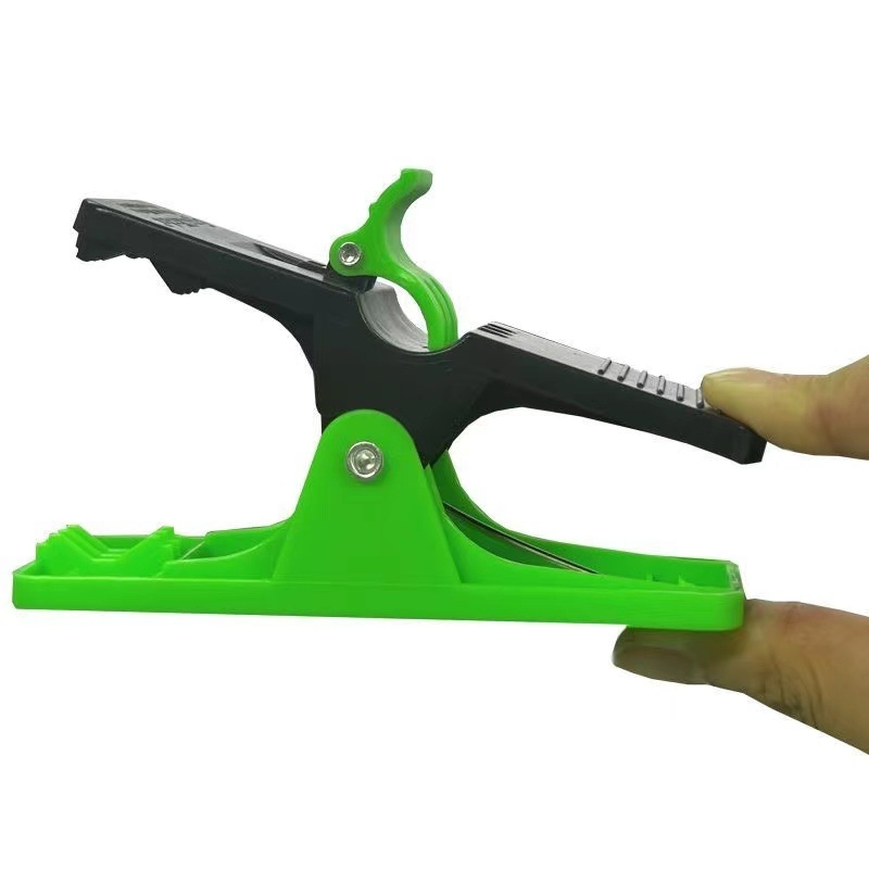 Dvigubo sluoksnio cigarclip – golfo aksesuaras, ABS plastikas