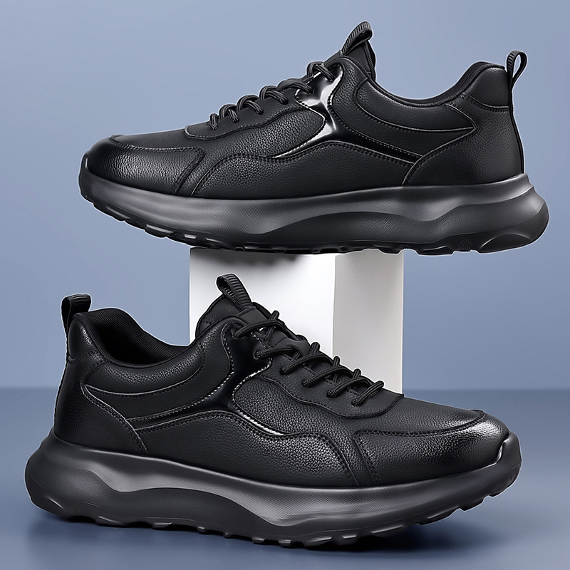 Ανδρικά casual sneakers τύπου dad shoes με επάνω μέρος από μικροϊνες, σόλα από αφρό, πάτο PU και κλείσιμο με κορδόνια