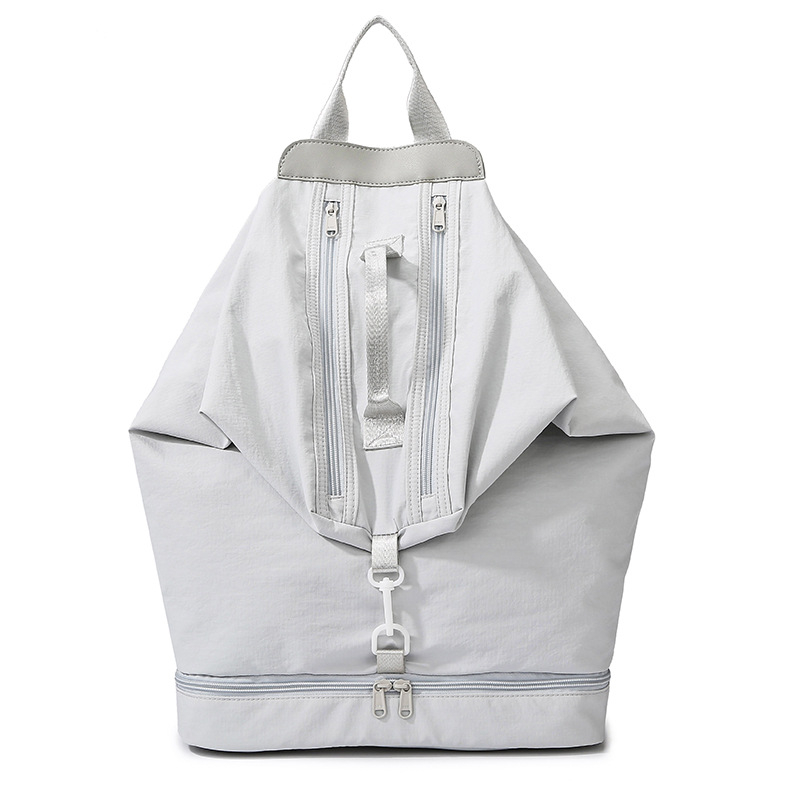 Spordikott kuiva–märja eraldusiga, hingav, veekindel, ultra-kerge, selja kaitseks