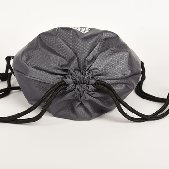 Koreguojama pilko poliesterio raištinė rankinė su futbolo raštu, vandeniui atsparus Oxford audinys, logotipo spauda