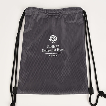 Koreguojama pilko poliesterio raištinė rankinė su futbolo raštu, vandeniui atsparus Oxford audinys, logotipo spauda