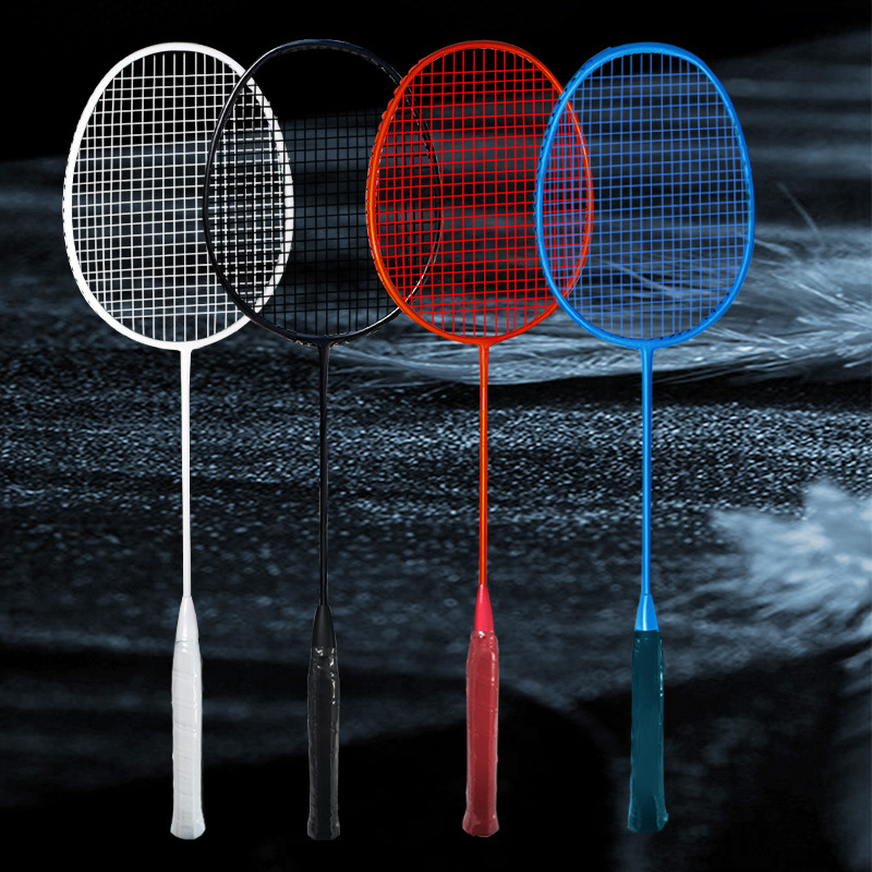 Raketa za badminton, Okvir: karbonsko-aluminijska legura; Težina: 85–89 g; Debljina držača: G4; Konstrukcija: Jednodijelna