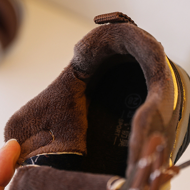 Dječje mrežaste sportske tenisice – prozračne, otporne na habanje, ublažavaju udarce; gornji dio od dvostruke mreže+PU; gumena potplat; Velcro zatvarač; za djecu 4–16 godina; proljeće–jesen; model 2025.