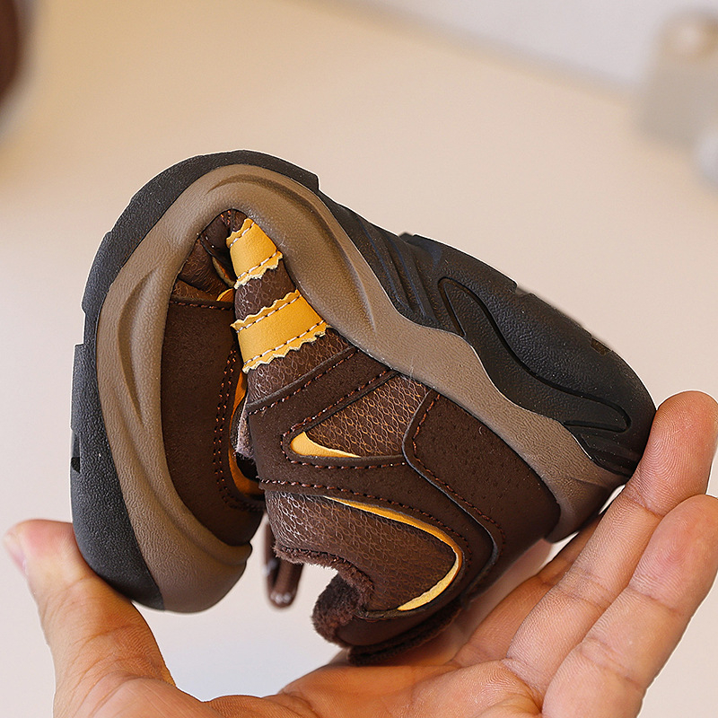 Dječje mrežaste sportske tenisice – prozračne, otporne na habanje, ublažavaju udarce; gornji dio od dvostruke mreže+PU; gumena potplat; Velcro zatvarač; za djecu 4–16 godina; proljeće–jesen; model 2025.