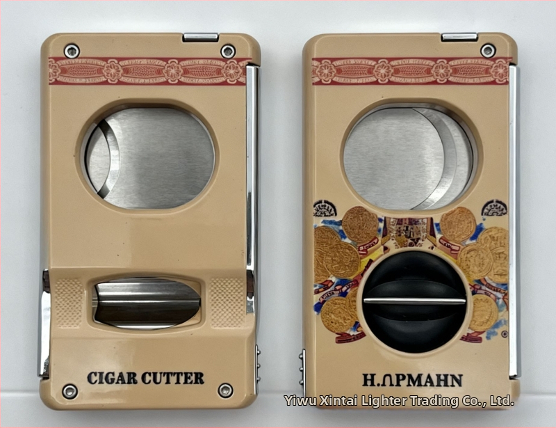 V-veida cigāru šķēres no nerūsējoša tērauda ar elektroplatinga pārklājumu – portatīvs, grezns stils