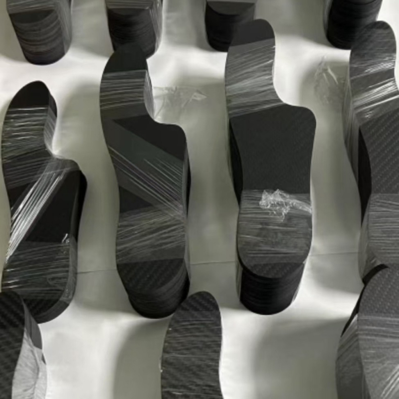 Стелка от въглеродни влакна за ортопедична опора на свода; подходяща за маратонки, кожени и ежедневни обувки — Sa Binnie, Carbon fiber plate (Материал: въглеродни влакна; Функция: ортопедични стелки; Марка: Sa Binnie; Модел: Carbon fiber plate)