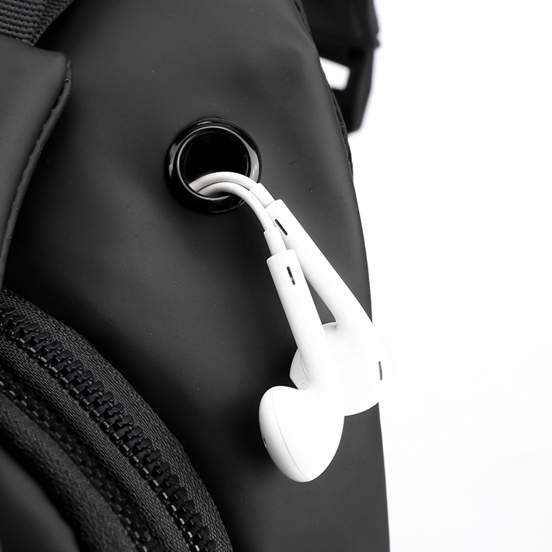 Vyrų krūtinės krepšys su crossbody diržu, nailonas, atsparus vandeniui, vienos spalvos, modelis 1100-28, tinka 8 colių nešiojamam