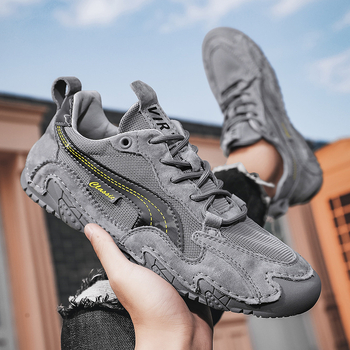 Ανδρικά αθλητικά παπούτσια casual με διαπνεόμενη άνω επιφάνεια από δύο στρώσεις δέρματος χοίρου και πλέγμα, σόλα καουτσούκ, κορδόνια, φαρδιά πλατφόρμα, για όλες τις εποχές.