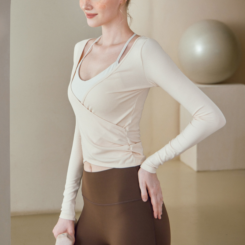 Dámsky top na jógu s dlhými rukávmi, prekrížený V-krk, štíhla silueta, pletený materiál na jeseň-zimu (95% viskóza, 5% spandex)