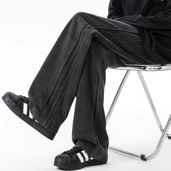 Pánske tepláky, americký retro štýl, voľný strih, stredná výška pásu, šnúrka na stiahnutie, bavlnená zmes