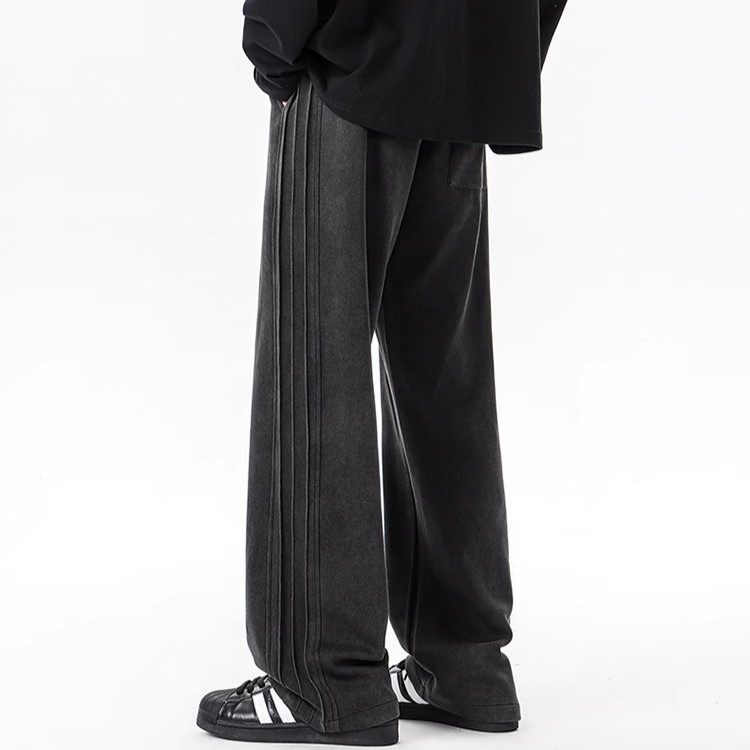 Pánske tepláky, americký retro štýl, voľný strih, stredná výška pásu, šnúrka na stiahnutie, bavlnená zmes