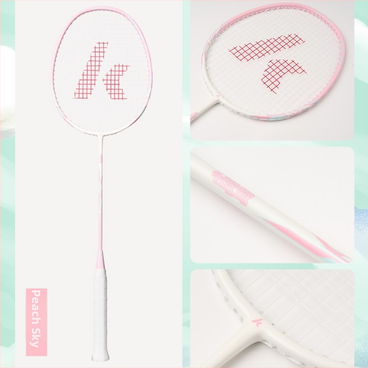 Kawasaki 4U Bedminton Raketa, Rám z karbónového kompozitu, Nylonové struny, Dĺžka 675 mm, Hmotnosť 80–84 g, Úchop G5