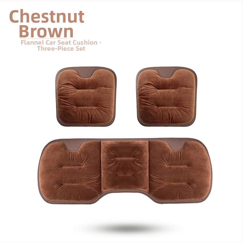 Automobilio sėdynės pagalvėlė - paviršius: vilnonė megztinė; užpildas: flanelės medvilnė; žiemai; komplektas iš kelių dalių
