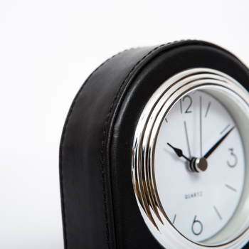 Noćni budilnik za hotelsku sobu s PU kožnim kućištem, Seiko mehanički pogon, LED zaslon s analognim i digitalnim prikazom, noćno osvjetljenje, kronograf, 24-satno prikazivanje