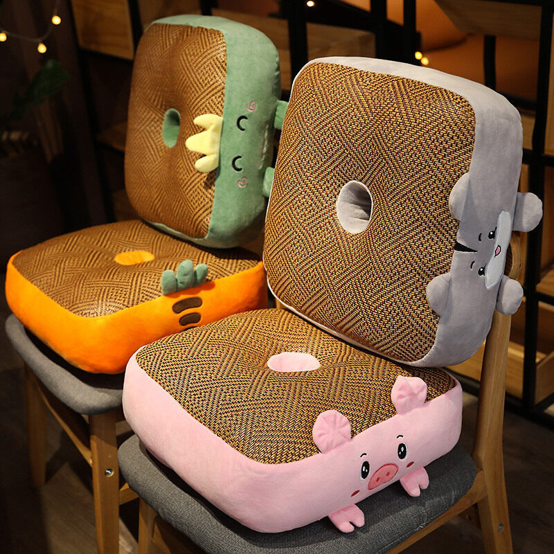 Kėdės sėdynės pagalvėlė – tatami stiliaus, vasaros naudojimui, užpildas PP medvilnė; raštas: vienos spalvos arba augalinis motyvas; tinka biurui ir automobiliui