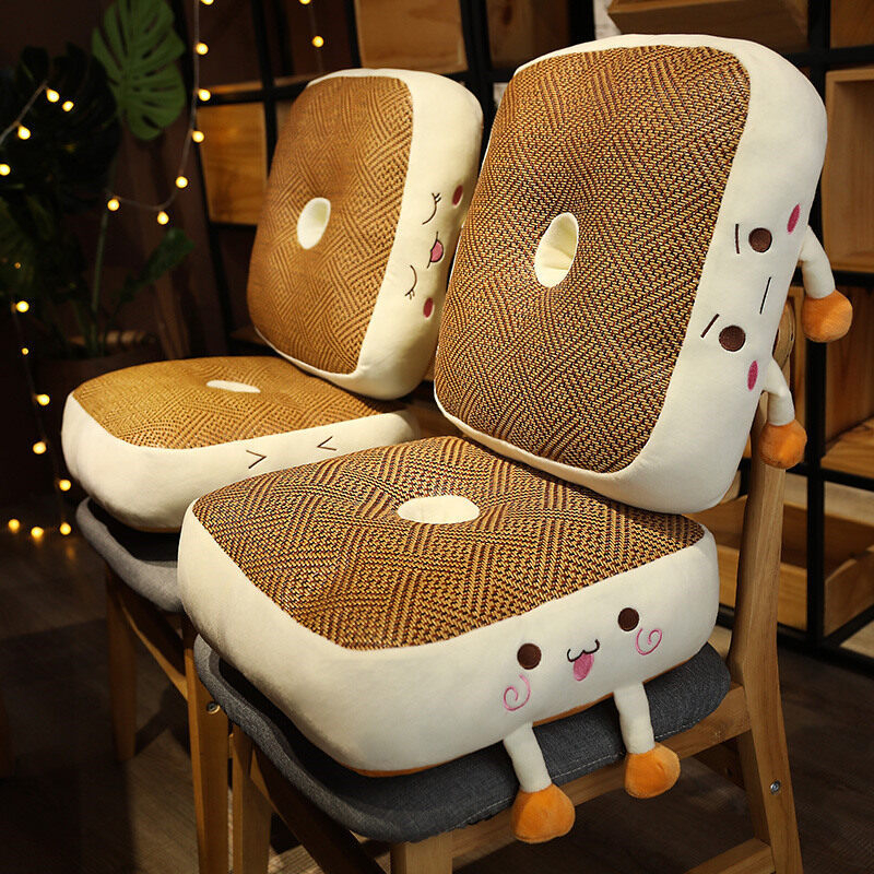 Kėdės sėdynės pagalvėlė – tatami stiliaus, vasaros naudojimui, užpildas PP medvilnė; raštas: vienos spalvos arba augalinis motyvas; tinka biurui ir automobiliui