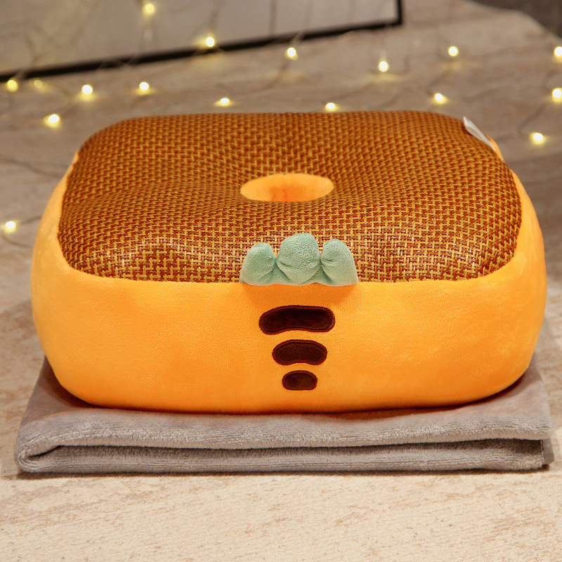 Kėdės sėdynės pagalvėlė – tatami stiliaus, vasaros naudojimui, užpildas PP medvilnė; raštas: vienos spalvos arba augalinis motyvas; tinka biurui ir automobiliui