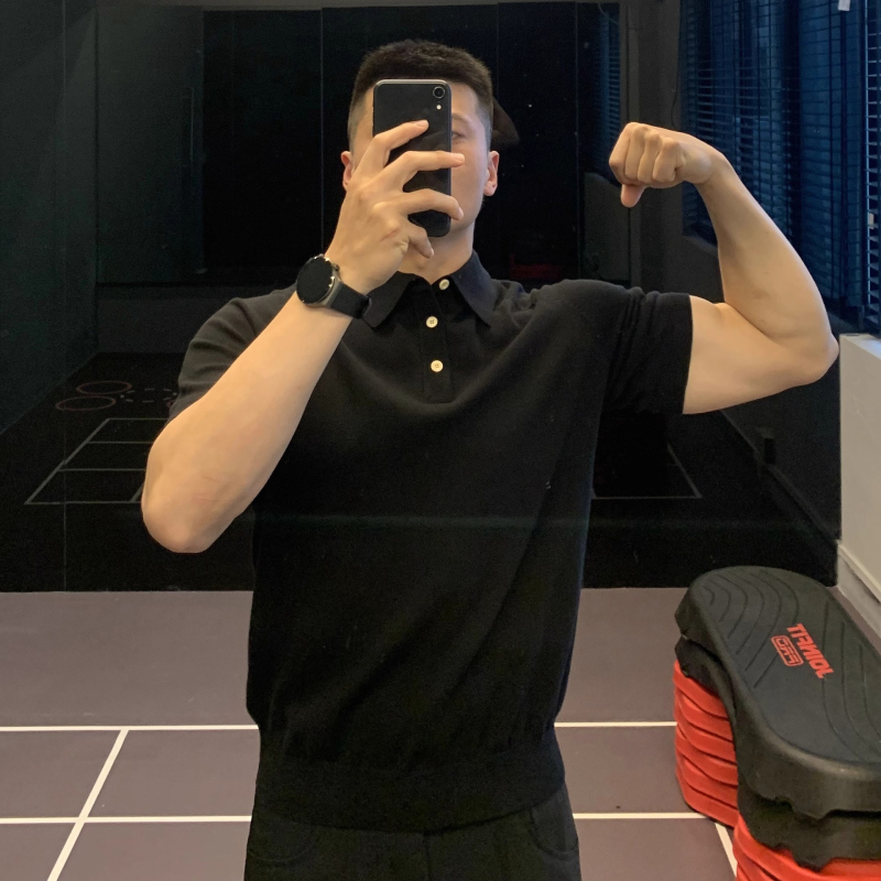 Ανδρικό πόλο με κοντό μανίκι, πλεγτό με γιακά, σχέδιο χρωματικού μπλοκ, ελαφρύ καλοκαίρι, διαπνέον πολυεστερικό μείγμα απομάκρυνσης υγρασίας