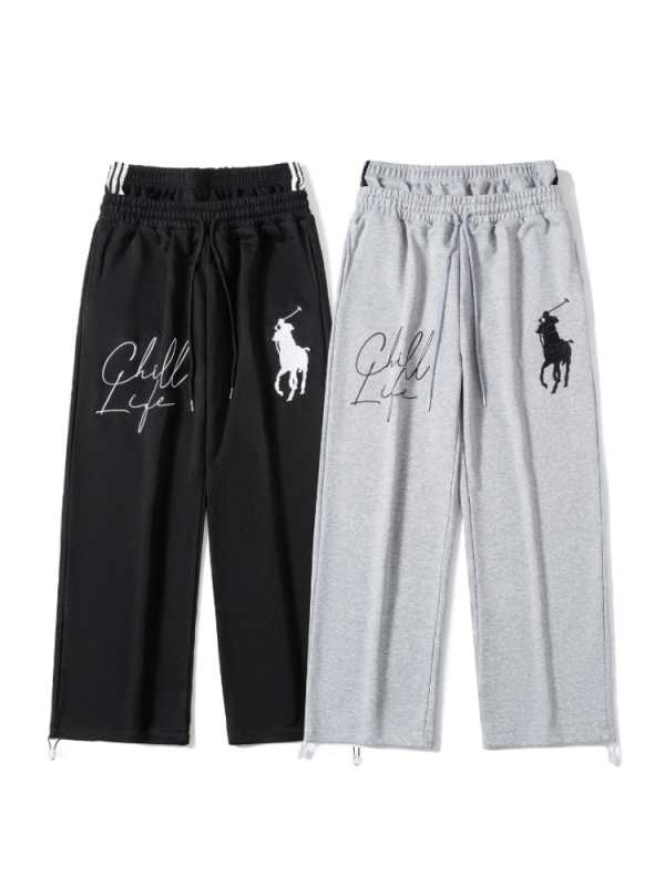 Amerikai retro logóval hímzett nadrág, dupla derékövvel, sportos-mindennapi viselet, laza szabású, egyenes szár, terry pamut-poliészter keverék 50/50