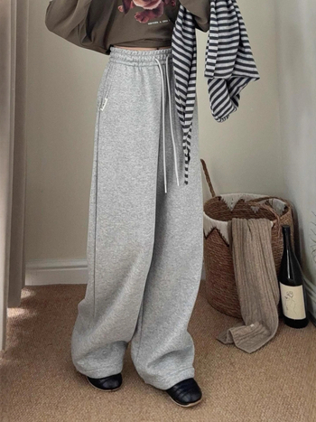 Naiste puuvillased sportpüksid kõrge vöökoht ja elastne vöö, tasku R-tähega, tikand, sirge lõige