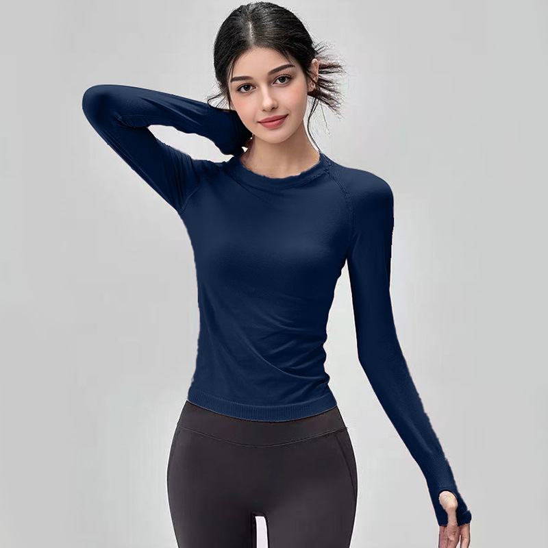 Ženska dugačko rukava fitness majica – uski kroj, prozračna, brzo se suši, 92% najlon / 8% spandex, dužina do bokova, za trčanje i fitness