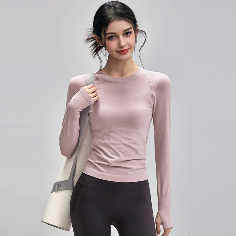 Ženska dugačko rukava fitness majica – uski kroj, prozračna, brzo se suši, 92% najlon / 8% spandex, dužina do bokova, za trčanje i fitness