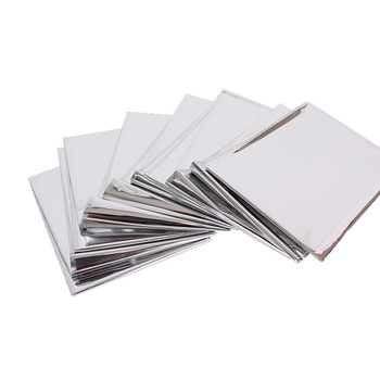 Lauko stovyklavimo miegmaišio apsauginis uždangalas, atsparus drėgmei, nuo uodų, nelaidžioji antklodė, sidabrinės folijos vidus, svoris 120 g