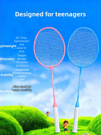 Badminton raketė, plieno lydinio rėmas, nailono virvės, svoris 95–100 g, tiesus kotas, vidutinis standumas