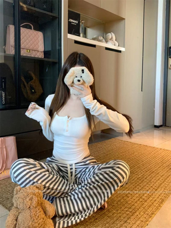 Pantaloni de damă tip bell-bottom, talie înaltă, lungi, poliester, elasticitate ușoară