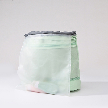 Spordikott kuiva–märja eraldusega, veekindel, ultra kerge, hingav, kumer õlarihm