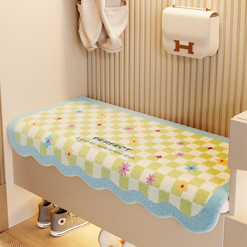 Sėdėjimo pagalvė, akrilinė vilna, poliesterio pluošto užpildas, karikatūrų raštas, individualus apdorojimas