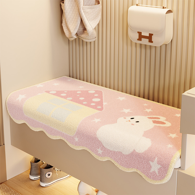 Sėdėjimo pagalvė, akrilinė vilna, poliesterio pluošto užpildas, karikatūrų raštas, individualus apdorojimas