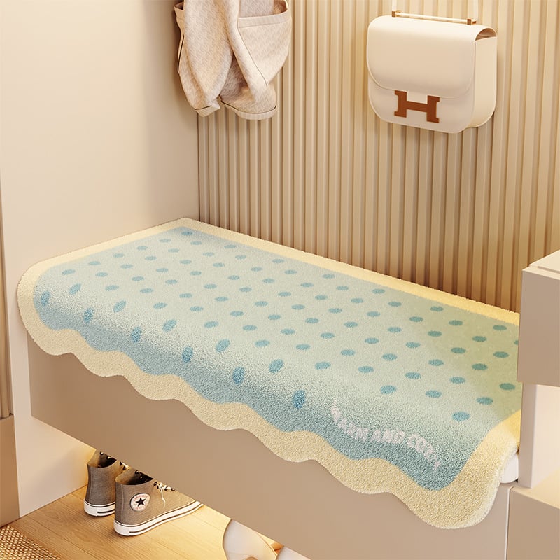 Sėdėjimo pagalvė, akrilinė vilna, poliesterio pluošto užpildas, karikatūrų raštas, individualus apdorojimas