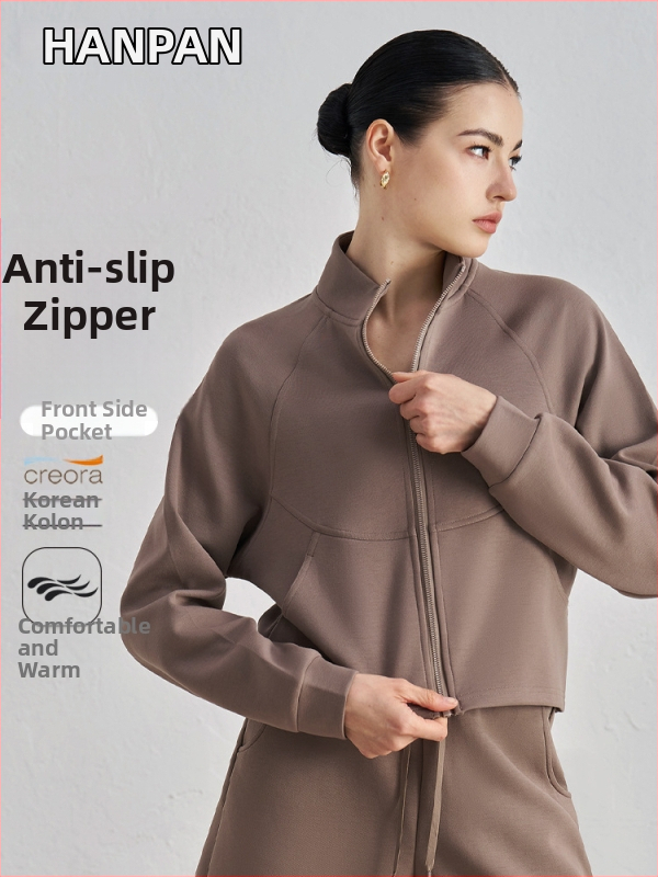 Siauro pjūvio jogos švarkas su ilgomis rankovėmis, liemens ilgis, priekinė kišenė, audinys rayon su oro sluoksniu