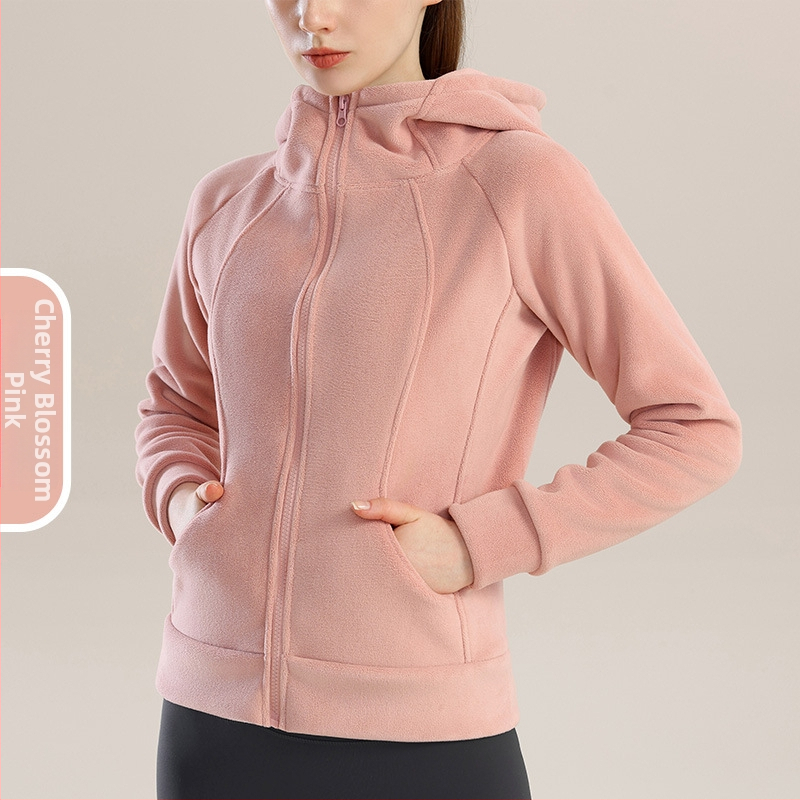 Moteriška stora sportinė striukė su gobtuvu žiemai – poliesterio išorinis audinys, poliesterio pamušalas, ilgos rankovės