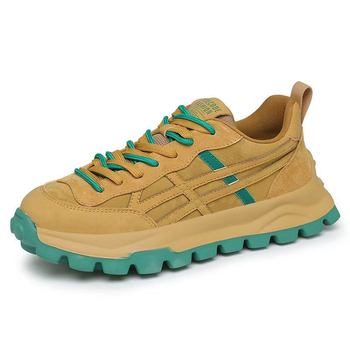 Vyriski kasdieniniai bateliai su kvadratine dirbtinės odos viršutine, apvali nosis, žemas kulnas 1-3 cm, EVA įdėklas, gum-plastikas padas, priekiniai raišteliai, pavasaris 2025