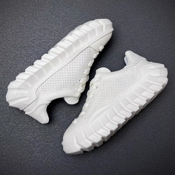 Vyriski bateliai su storesne padu aukščio didinimui, sportiškai kasdieniai, raišteliai, žemas viršus, viršutinė dalis iš pirmojo sluoksnio karvės odos, guma putų padas, vidpadis iš kiaulių odos