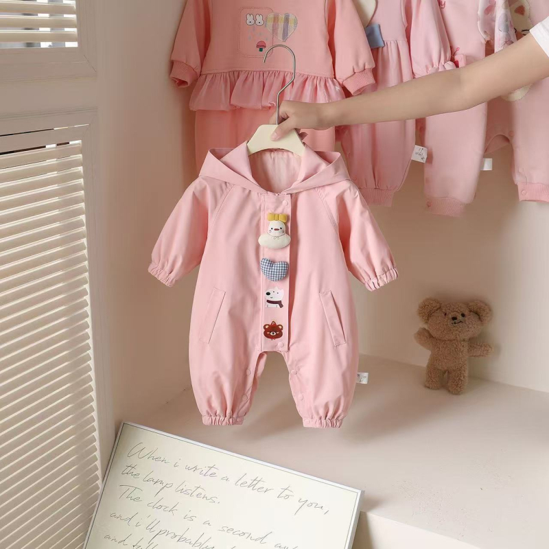 Beebi onesie / odjev za plazanje, Korejskog stila, Dugi dizajn za plazanje, Zatvaranje na jedan red gumba, Vanjski materijal: 100% poliester; Podstava: 100% pamuk