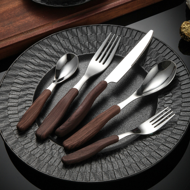 Комплект нож и вилица, 316 неръждаема стомана, дизайн с клип-ръкохватка, огледално полирана повърхност, ръчна изработка; включва нож, вилка и лъжица