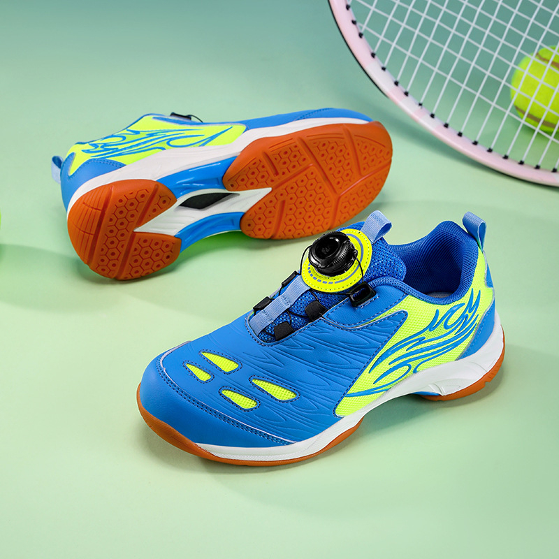 Vaikų badminton bateliai - sagties užsegimas, lengvi, neslidus gumos padas, PU viršus, žemas profilis