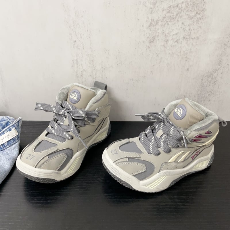 Унисекс детски баскетболни обувки с мид топ височина, подплата за топлина, горна част от микрофибър, подметка от гума, закопчаване с велкро, зимен модел, дизайн с цветни блокове